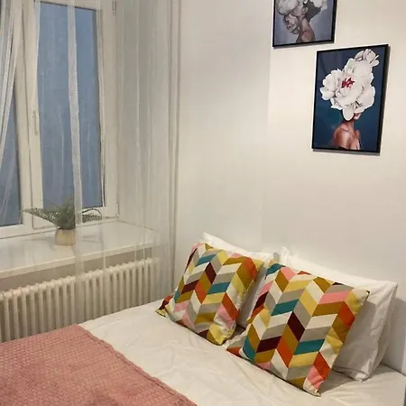 Quiet Rest Near Rizhsky Railway Station Apartman